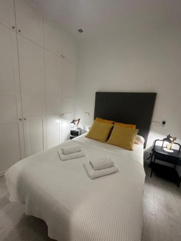 Casa De Huespedes Almirante Madrid公寓 外观 照片